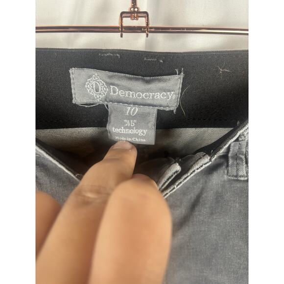 Democracy Jeans Ab Technology Gray Ankle Jeans Size 10 Leg Stretch Raw Hem - Picture 5 of 7